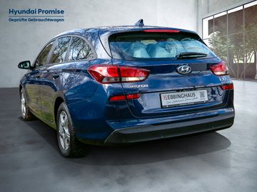 Hyundai i30 cw Pure Kamera Navi SHZ PDC TEMP