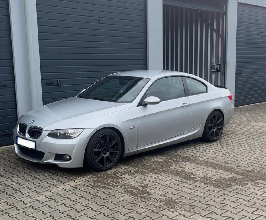 BMW 325