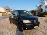 Volkswagen VW T5 Multivan 2.5 TDI - VW T5 Multivan Gebrauchtwagen in Nürnberg