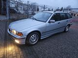 BMW E36 323i kombi Bj 98 Automatik 170Ps A... - BMW 323 aus 1998: 323i