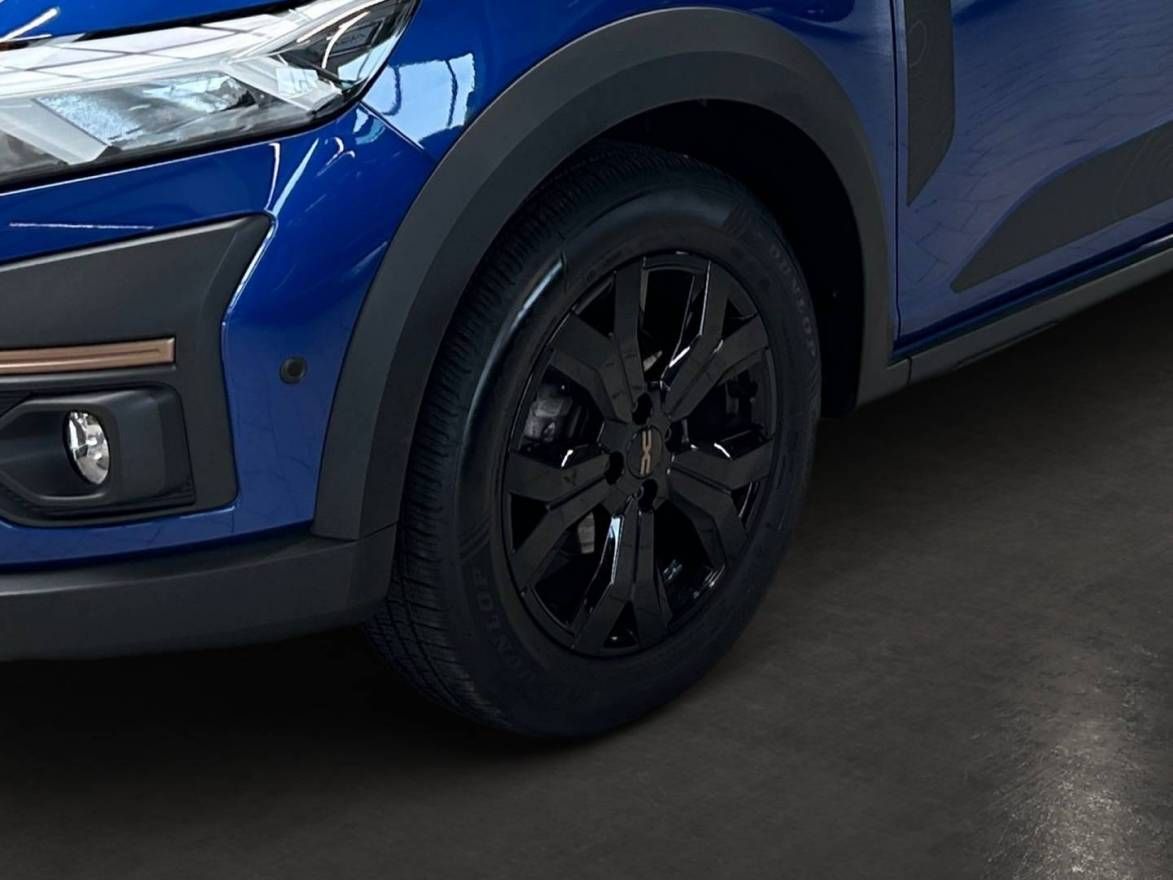 Fahrzeugabbildung Dacia Sandero Stepway Extreme+ TCe 100 ECO-G