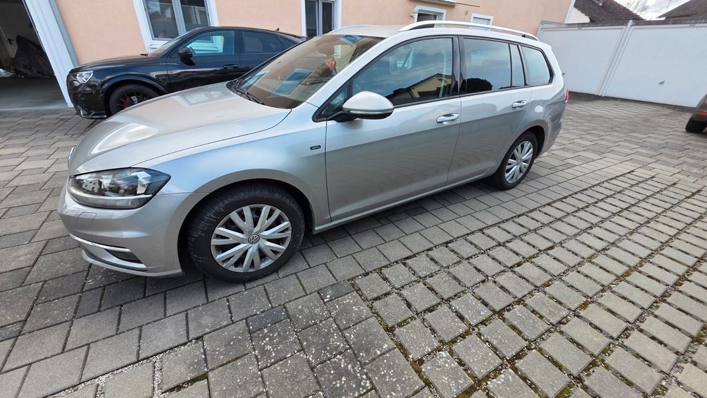 Image of Volkswagen Golf