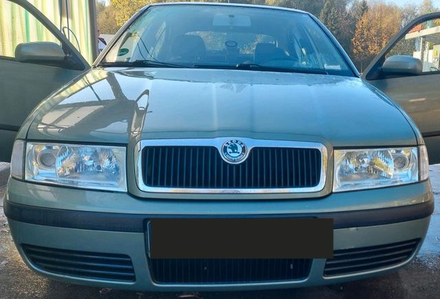 Skoda Octavia 1.6