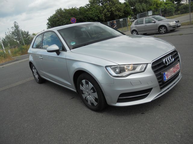 Audi A3 2.0 TDI Attraction,2-HAND,TOP,TÜV-6/2025,TOP