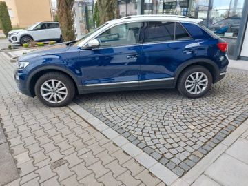 Volkswagen T-Roc - 8