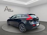 Volvo V40 T2 2.0 Linje Svart NAVI LED SHZ PDC KLIMAA - Volvo V40: Kombi