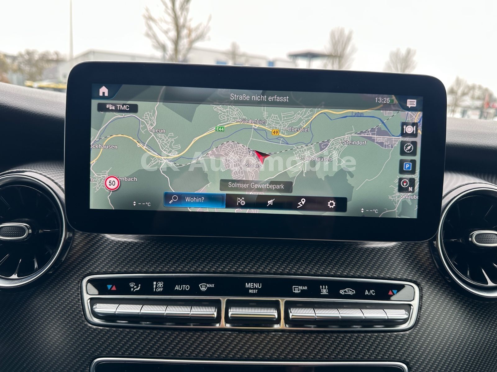 Fahrzeugabbildung Mercedes-Benz V 300 Avantgarde Edition AMG-LIne 4Matic Lang