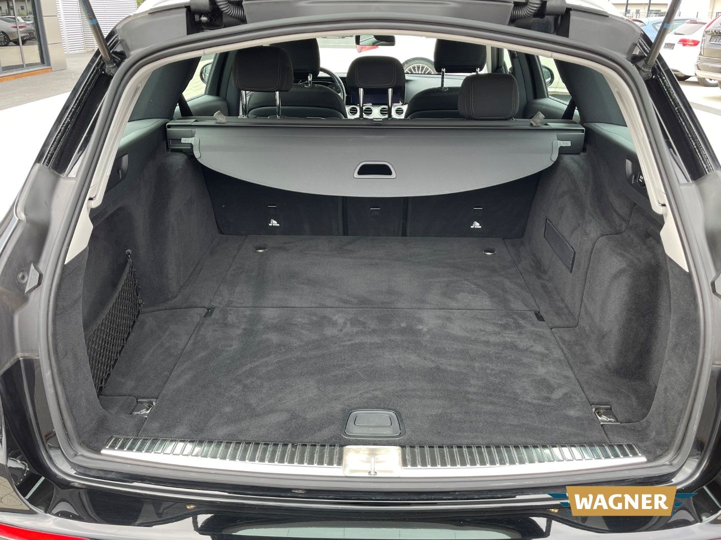 Fahrzeugabbildung Mercedes-Benz E 220 T LED-Scheinwerfer Elektr. Sitze Sitzheizu