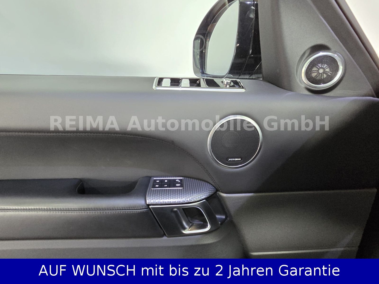 Fahrzeugabbildung Land Rover Range Rover Sport HSE P 400E Hybrid, Matrix