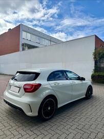 صورة 7 لـ 2014 Mercedes-BENZ A 220