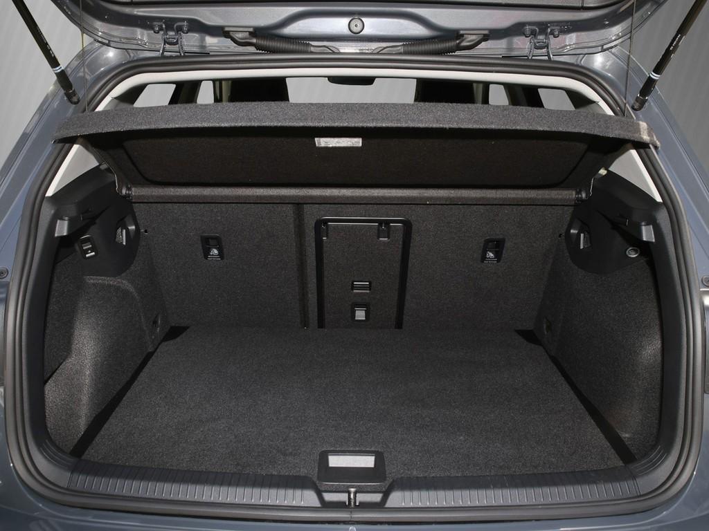 Volkswagen Golf 1.5 eTSI DSG Goal "1,49%" AHK, RFK, IQ.Ligh, миниатюра 6