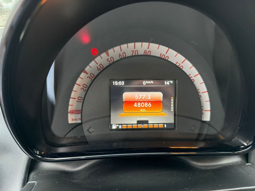 Car Image 23