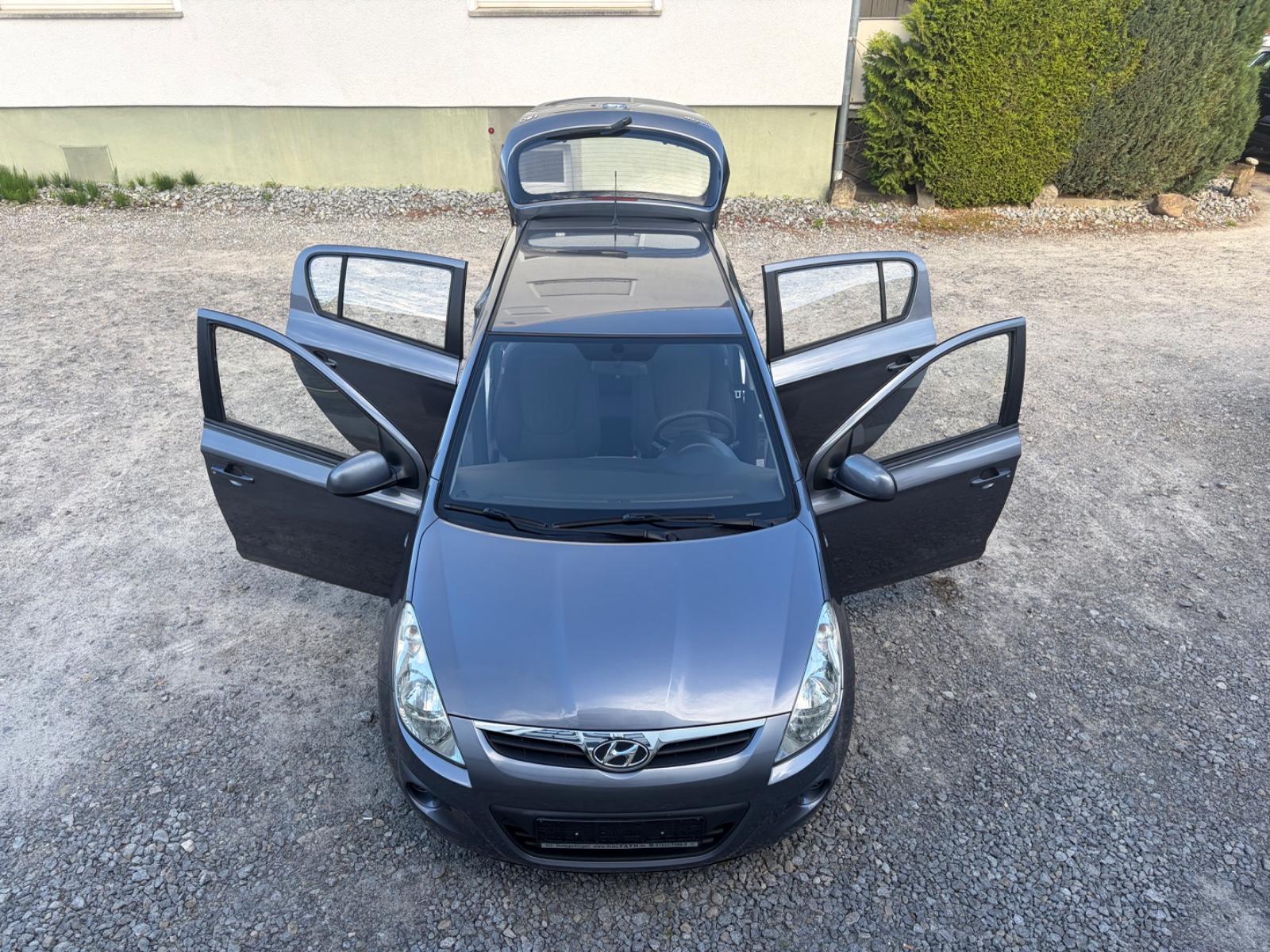 Hyundai i20 1.2 Comfort**EURO 4**KLIMA**SZH**TÜV NEU**ZV