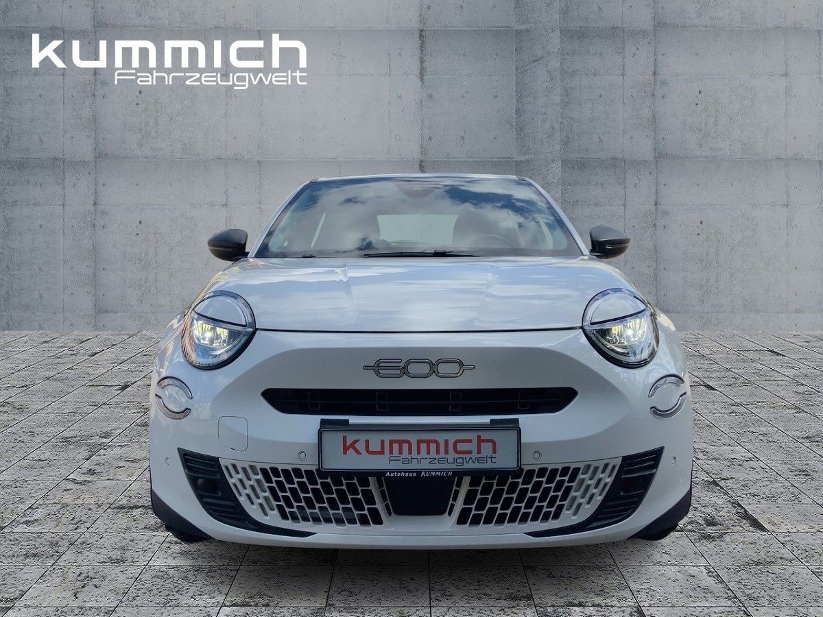 Fiat 600 Hybrid 1.2 100 PS DCT imagem 2