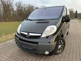 Opel Vivaro Tour Automatik el.Rollstuhllift 7-Sitzer - Opel Vivaro