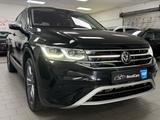 Volkswagen Tiguan Allspace Elegance*4Motion*VIRTUAL*MATRIX* - VW Tiguan Allspace in Essen