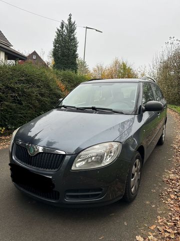 Skoda Fabia TÜV 11.2025