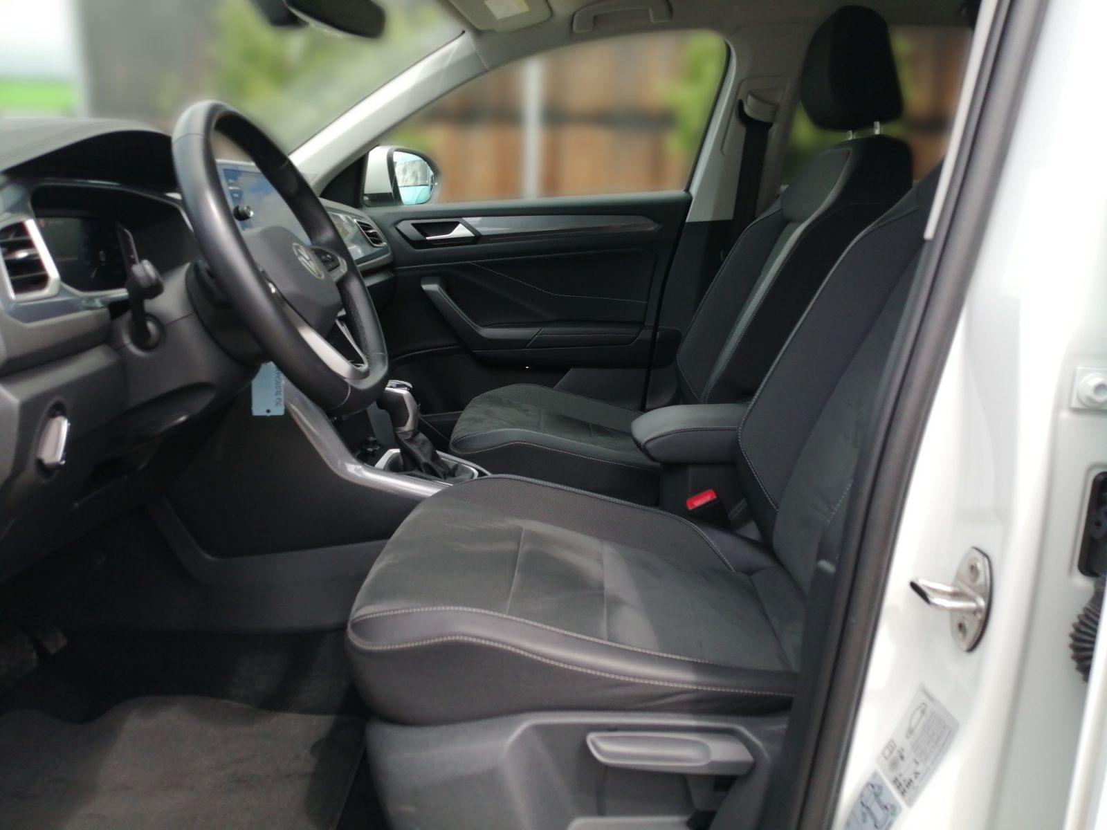 Volkswagen T-Roc - Bild 15