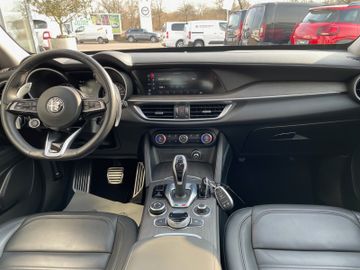 Fahrzeugabbildung Alfa Romeo Stelvio Lusso Ti Q4 Navi Pano RFK AHK H&K uvm .
