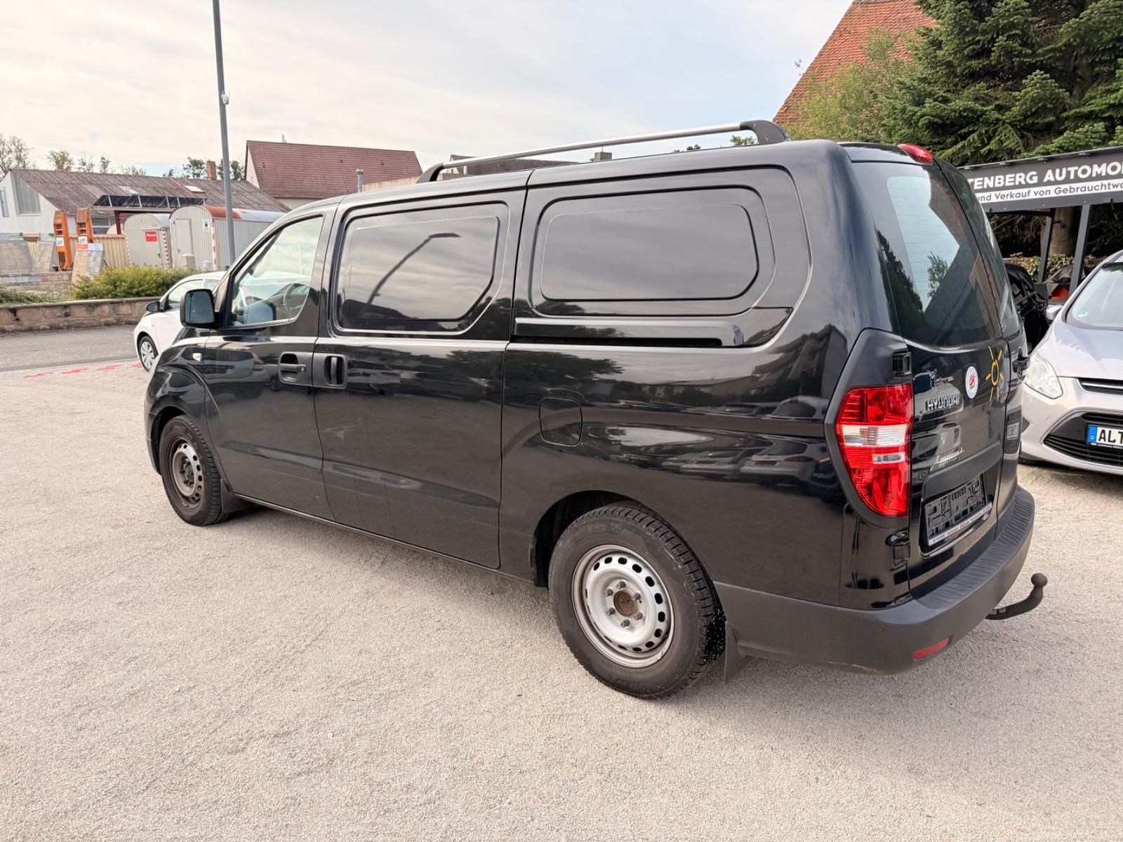 Hyundai H-1 Kasten,Klima,AHK,TÜV 11.2027