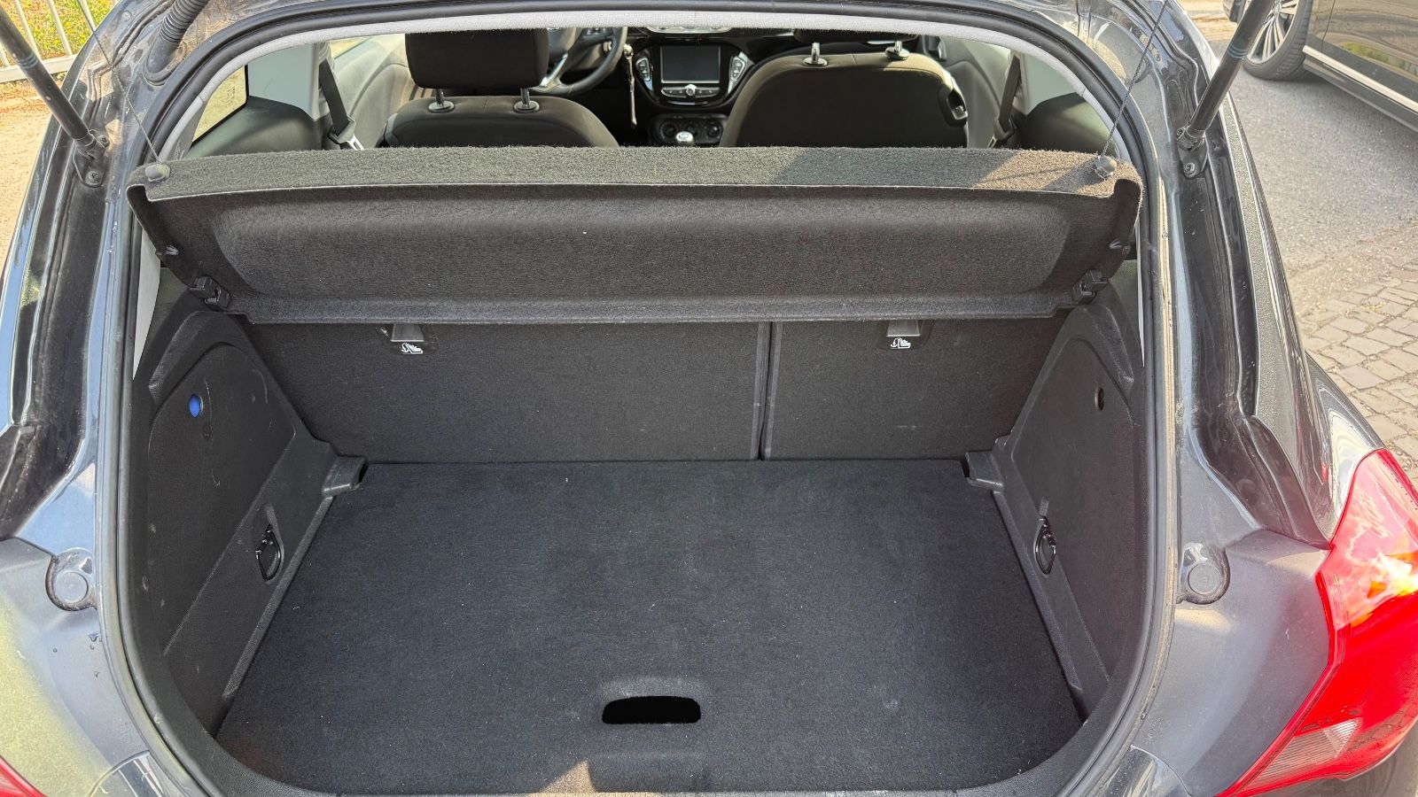 Fahrzeugabbildung Opel Corsa E Drive