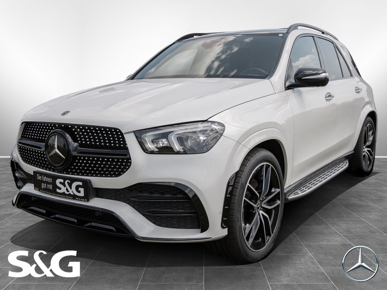 MERCEDES-BENZ GLE 400 d 4M AMG Night+360°+HUD+MBUX+M-LED