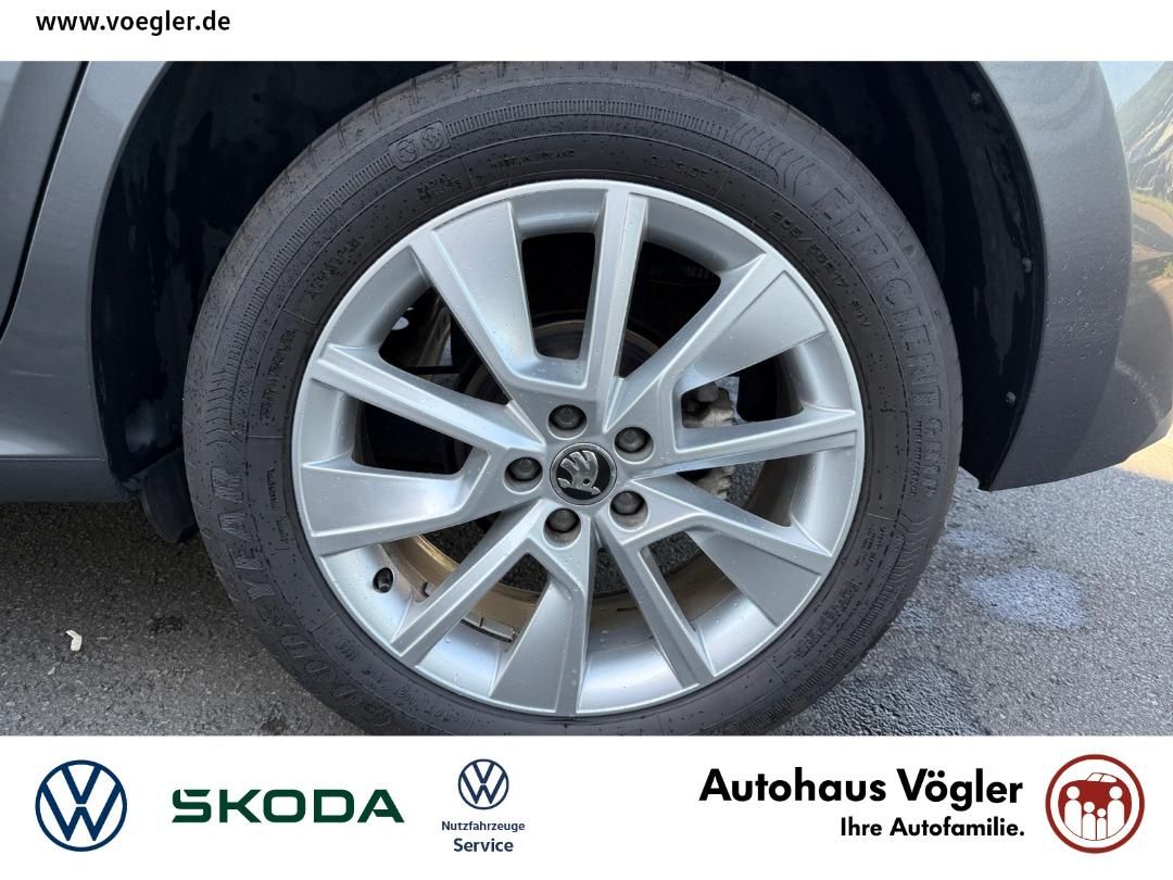 Kamiq 1,0 TDI DSG Tour ACC AHK Kamera Pano CarPl