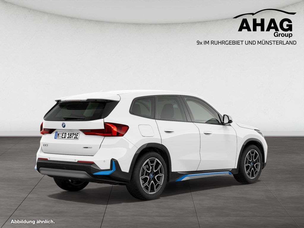 BMW iX1 - Bild 2
