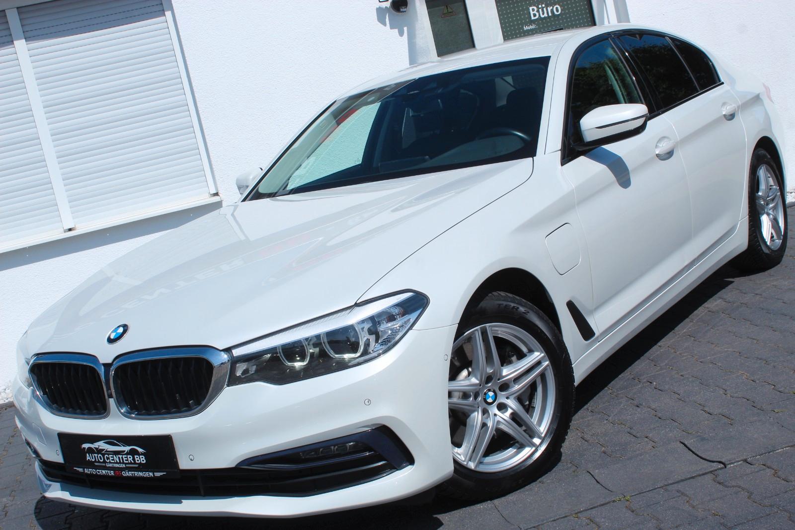 BMW 530e Sport Line NAVI*SOFT-CLOSE*T-LEDER*LED*360°