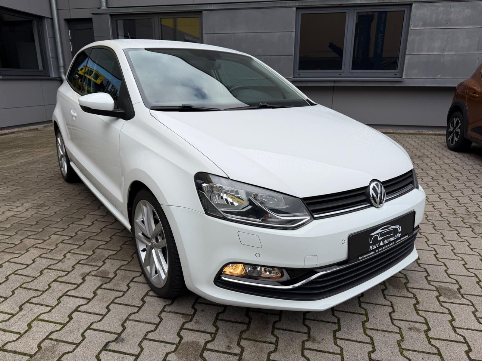 Volkswagen Polo V Highline AUTOMATIK/NAVI/LEDER/SHZ/KLIMAA