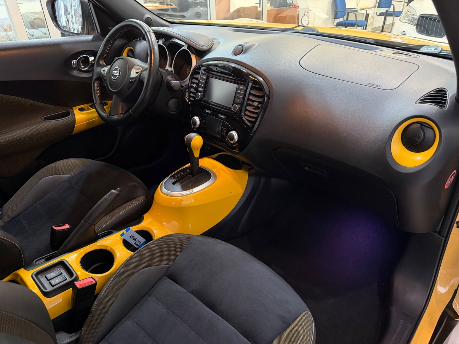 Fahrzeugabbildung Nissan Juke N-Connecta