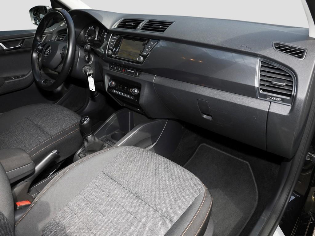 Skoda Fabia 2022 г. Чёрный, пробег 49884 км