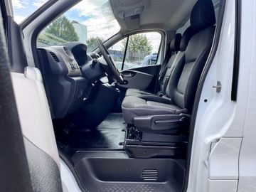 Renault Trafic - 8