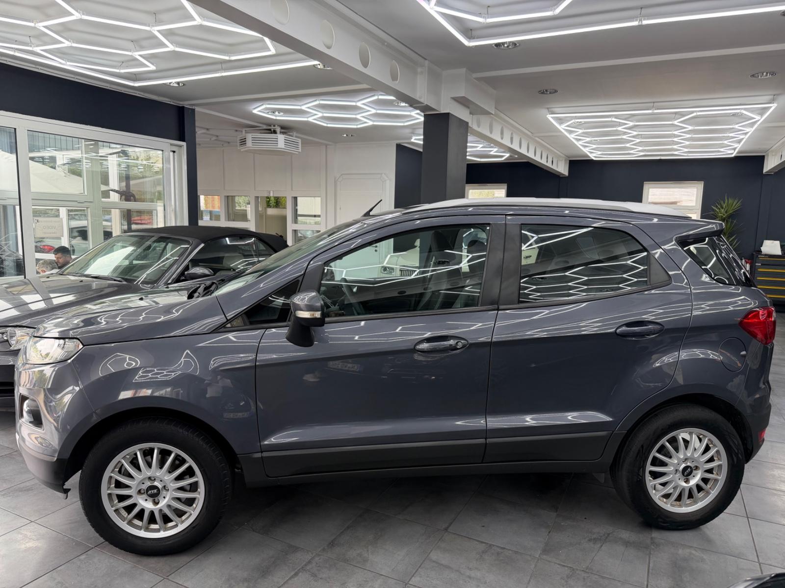Ford EcoSport Titanium * AUTOMATIK *  1 HAND *