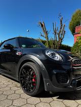 MINI John Cooper Works  Cabrio Vollaustattung - MINI Cabrio Serie mit Benzin-Antrieb: Automatik