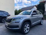 Skoda Kodiaq Style 4x4 DSG *Leder*39000km*ACC*3ZKlima* - mit Benzin-Antrieb: Beige, Vollleder, Geländewagen