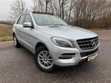 Mercedes-Benz ML 350 CDI BlueTec,Panorama,Leder,Navi - Mercedes-Benz ML 350: Bluetec