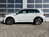 VW Tiguan 2.0 TSI DSG 4M R-Line 2.HD NAV KAM AHK bei Autohaus Landmann & Maier OHG