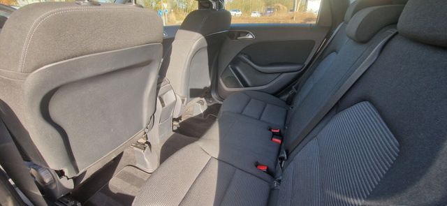 B 180 d Style Navi/Auto./Klima/Sitzhz./Temp./AHK