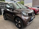 Smart ForTwo fortwo coupe 66kW *PANO*NAVI*GARANTIE*SHZ - Smart ForTwo in Herne