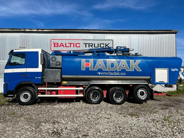 Volvo FH12 380 8x4 VACUUM + PIPE CRANE vacuum truck