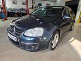 Volkswagen Jetta V Comfortline*AHK*PDC*TEMP*NAVI* - Volkswagen Jetta: Comfortline