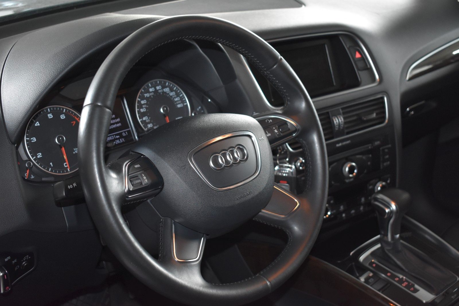 Fahrzeugabbildung Audi Q5 2.0 TFSI tiptronic quattro Panorama Leder AHK