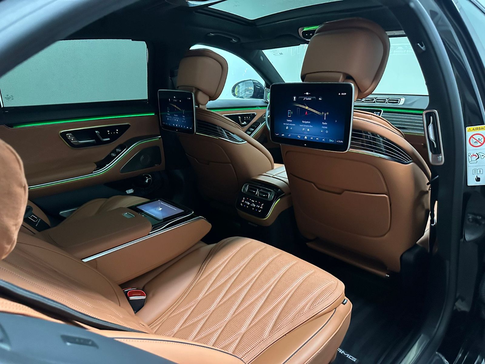 Fahrzeugabbildung Mercedes-Benz S 63 E Performance L *KERAMIK*TV*CARBON*4D*