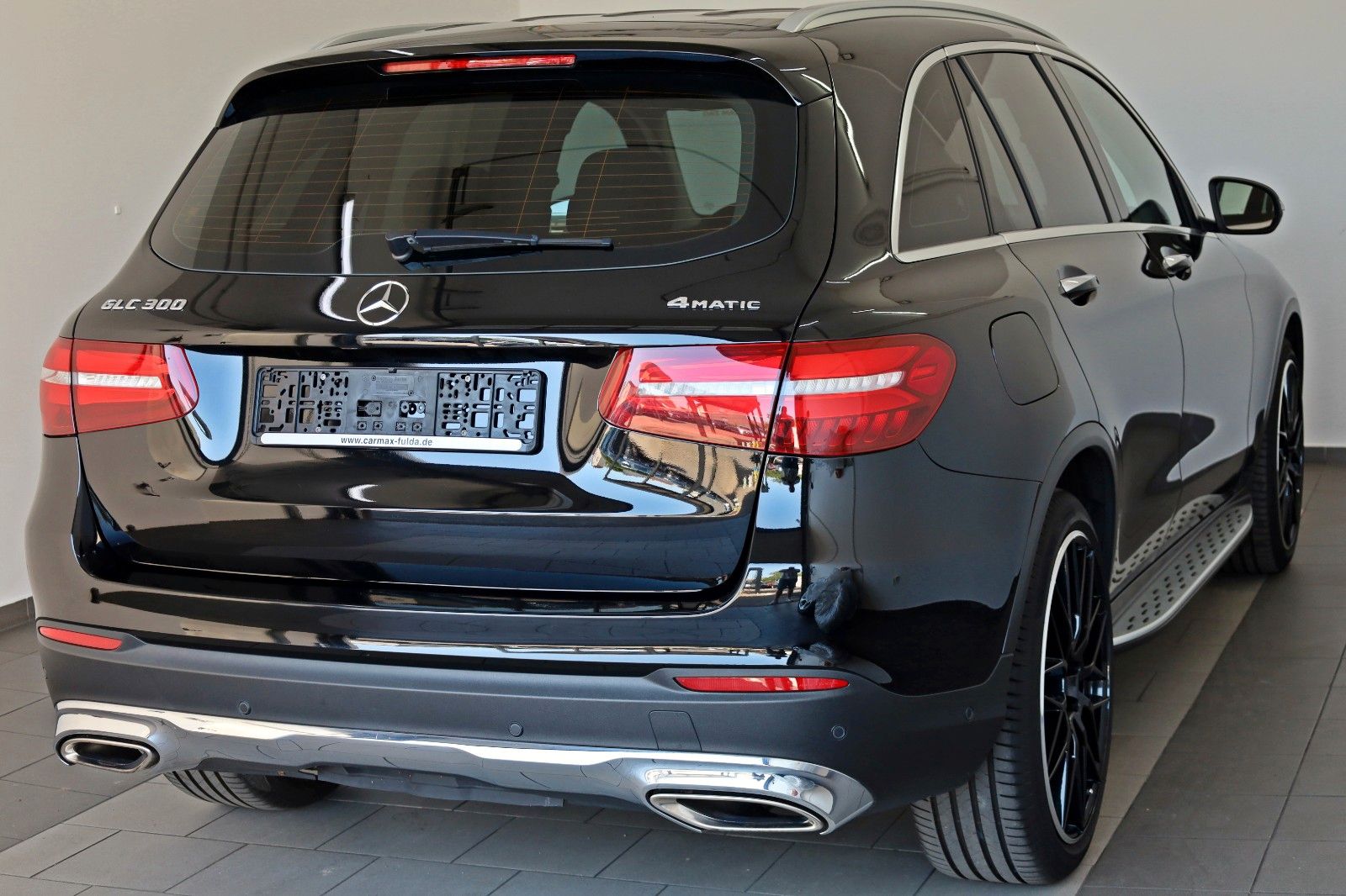 Fahrzeugabbildung Mercedes-Benz GLC 300 4M Exclusive AMG Int. TLeder,Navi,LED,SH