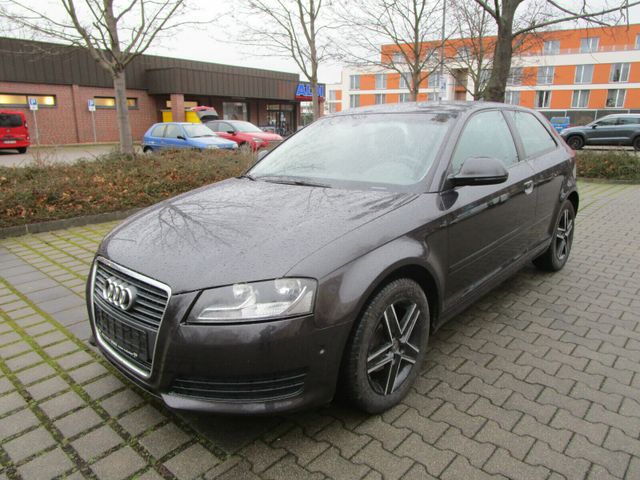 Audi A3 1.6 TDI Tüv NEU