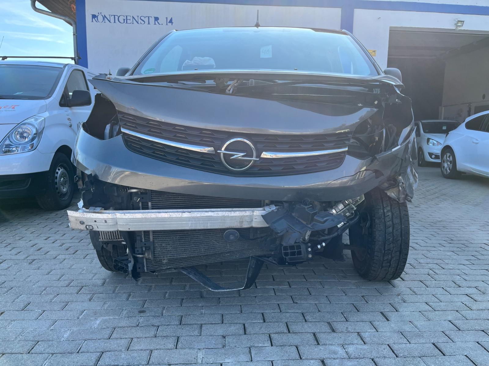 Opel Vivaro Kombi L  9Sitzer/Kamera/PDC/AHK"