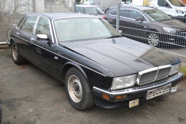 Jaguar XJ40 Paket Preis 4 Autos