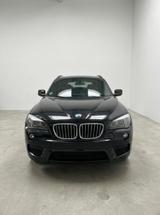 BMW X1 xDrive28i A, M-Paket, AHK, Panorama, Navi Pro - BMW X1: 28i