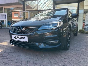 Fotografie Opel Astra K Sports Tourer Elegance Automatik